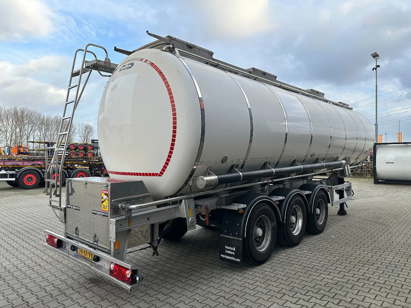 Van Hool LEBENSMITTEL / 39.000L / 3-KAMMER / INOX / NL-Auflieger / APK: 04/2026 - Tank semi-trailer: picture 3 Van Hool LEBENSMITTEL / 39.000L / 3-KAMMER / INOX / NL-Auflieger / APK: 04/2026 - Tank semi-trailer: picture 3