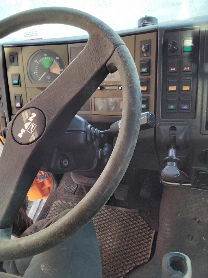 MAN 19.342 FAK 4x4 - Tipper: picture 5 MAN 19.342 FAK 4x4 - Tipper: picture 5