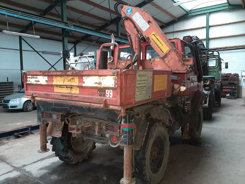 UNIMOG 1250 - Crane truck: picture 4 UNIMOG 1250 - Crane truck: picture 4