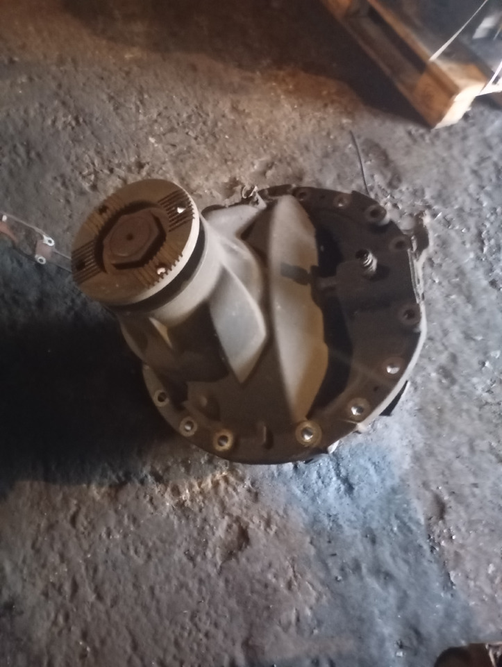 Volvo FH4 - Differential gear: picture 2 Volvo FH4 - Differential gear: picture 2