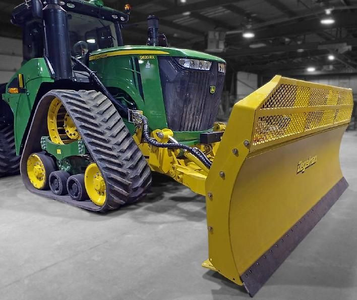 Degelman Degelman Dozer Blade 7900 zum John Deere 9RX - Blade for Farm tractor: picture 1 Degelman Degelman Dozer Blade 7900 zum John Deere 9RX - Blade for Farm tractor: picture 1