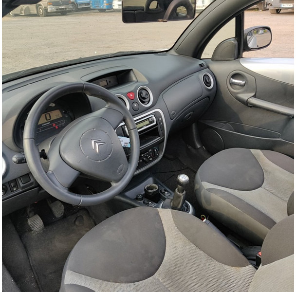 Car Citroën PLURIEL: picture 9