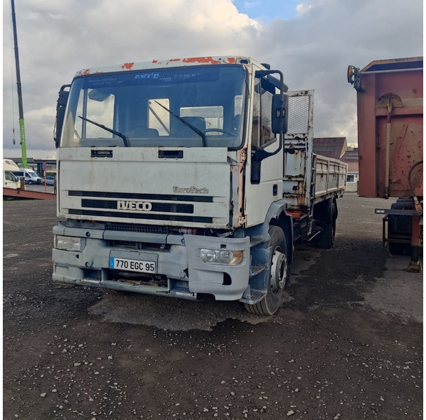 Iveco Eurotech - Dropside/ Flatbed truck: picture 1 Iveco Eurotech - Dropside/ Flatbed truck: picture 1