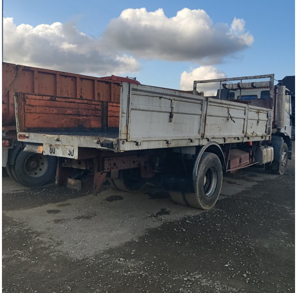 Iveco Eurotech - Dropside/ Flatbed truck: picture 4 Iveco Eurotech - Dropside/ Flatbed truck: picture 4