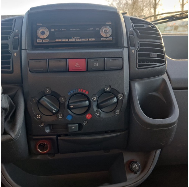 Peugeot COXX - Open body delivery van: picture 5 Peugeot COXX - Open body delivery van: picture 5