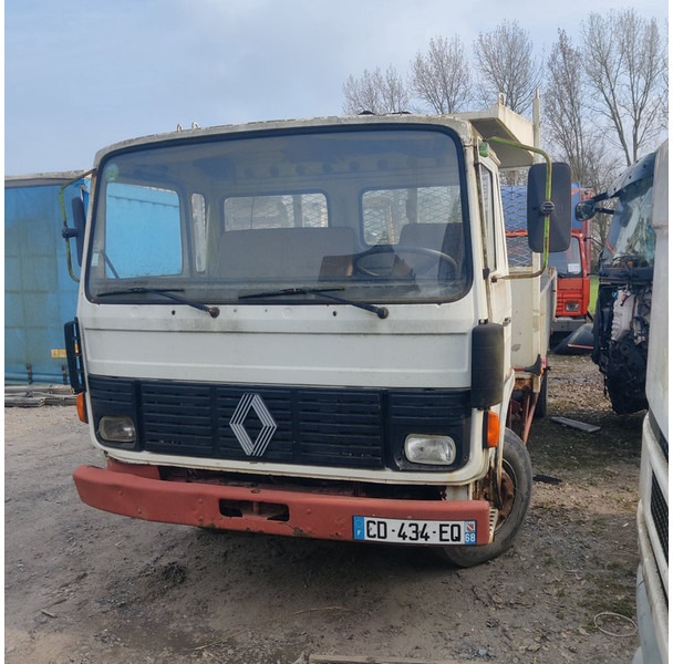 Renault 230 - Tipper: picture 1 Renault 230 - Tipper: picture 1