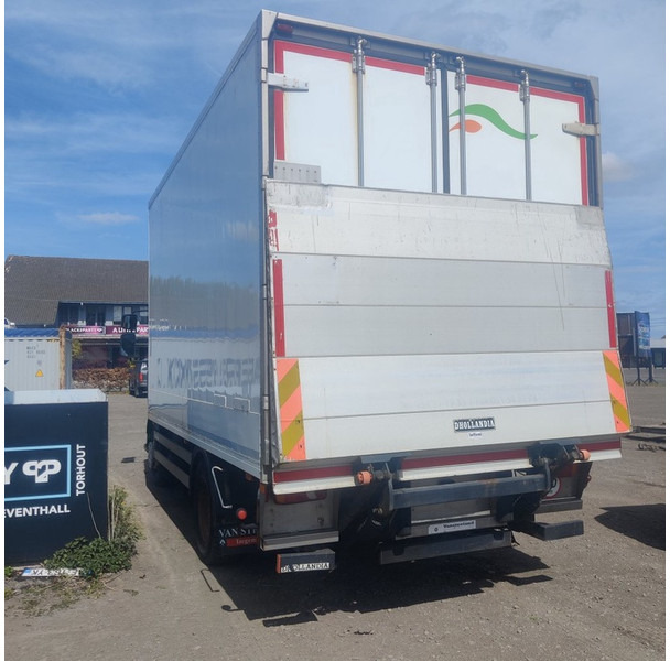 Refrigerator truck Renault Midlum-With-Hanging-Work-In-The-Fridge: picture 6