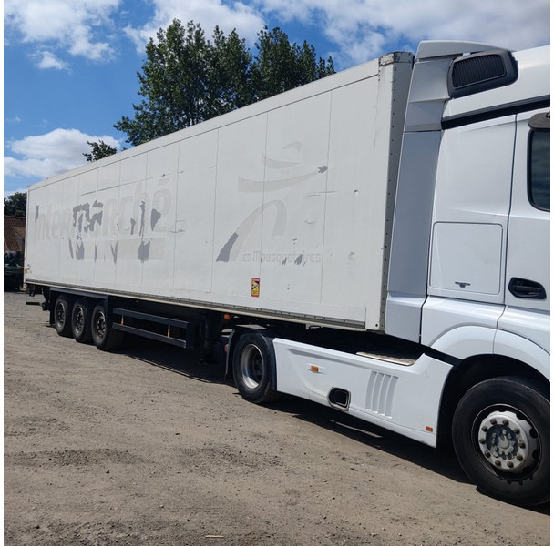 Schmitz Cargobull Kast - Closed box semi-trailer: picture 2 Schmitz Cargobull Kast - Closed box semi-trailer: picture 2