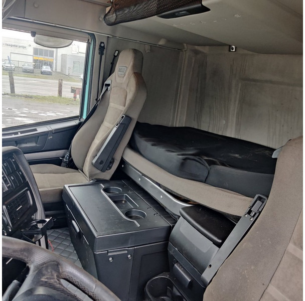 Tractor unit Iveco Stralis: picture 9