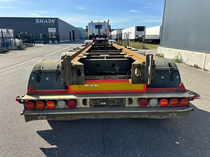 AJK AET - 30T CONTAINERAANHANGER - SAF - DISC BRAKES - AIR SUSP. - GOOD TIRES - TÜV 15-03-2026 - SmartBoard - BELGISCHE PAPIEREN - Container transporter/ Swap body trailer: picture 4 AJK AET - 30T CONTAINERAANHANGER - SAF - DISC BRAKES - AIR SUSP. - GOOD TIRES - TÜV 15-03-2026 - SmartBoard - BELGISCHE PAPIEREN - Container transporter/ Swap body trailer: picture 4