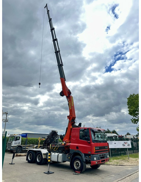 DAF 85 CF 430 6x4 CRANE PK 32.000 F (7x) + WINCH - EURO 2 - MANUAL ZF - HUB REDUCTION / STEEL SPRING - BE TRUCK - Crane truck: picture 5 DAF 85 CF 430 6x4 CRANE PK 32.000 F (7x) + WINCH - EURO 2 - MANUAL ZF - HUB REDUCTION / STEEL SPRING - BE TRUCK - Crane truck: picture 5