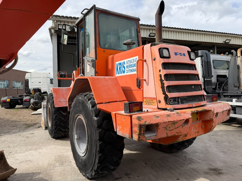 Hitachi W130 4x4 WHEEL LOADER - 13T - 11.082 HOURS - CE - BELGIAN MACHINE - Wheel loader: picture 4 Hitachi W130 4x4 WHEEL LOADER - 13T - 11.082 HOURS - CE - BELGIAN MACHINE - Wheel loader: picture 4