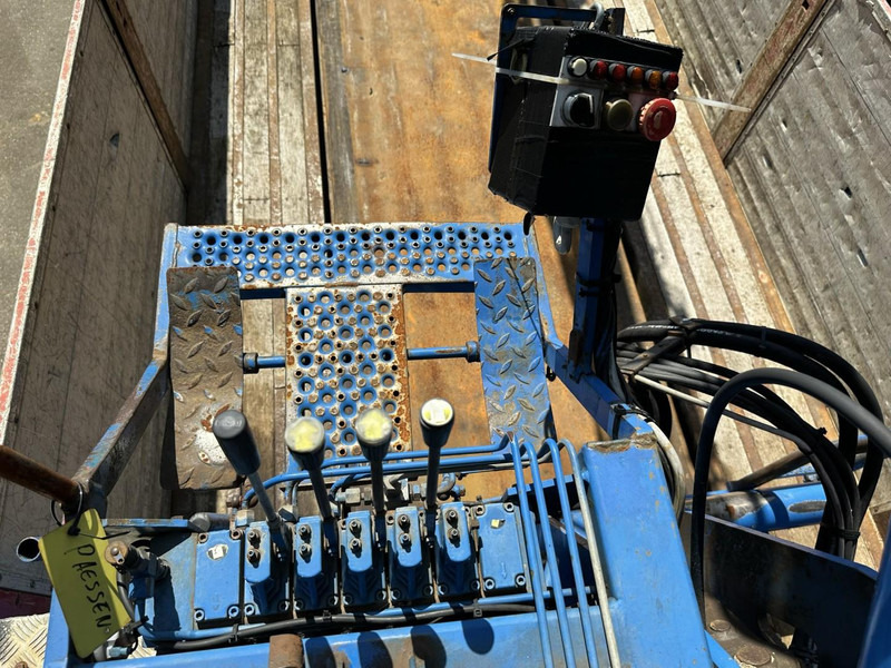 Kennis 11.000 R ROLKRAAN - 2X HYDR - HATZ MOTOR - Truck mounted crane: picture 5 Kennis 11.000 R ROLKRAAN - 2X HYDR - HATZ MOTOR - Truck mounted crane: picture 5