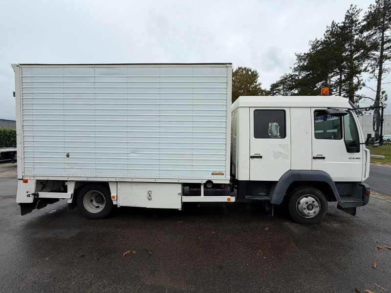 MAN LE 8.180 CLOSED BOX / KOFFER - DOKA - MANUAL GEARBOX - *248.000km* - STEEL SPRING / BLATT / LAMES - BE TRUCK - Box truck: picture 4 MAN LE 8.180 CLOSED BOX / KOFFER - DOKA - MANUAL GEARBOX - *248.000km* - STEEL SPRING / BLATT / LAMES - BE TRUCK - Box truck: picture 4
