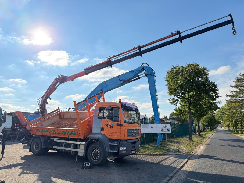 MAN TGA 18.310 4x4 Hydro-drive 2-SEITEN KIPPER + KRAN ATLAS 165 (4x) + RADIO - BE truck - Tipper, Crane truck: picture 1 MAN TGA 18.310 4x4 Hydro-drive 2-SEITEN KIPPER + KRAN ATLAS 165 (4x) + RADIO - BE truck - Tipper, Crane truck: picture 1