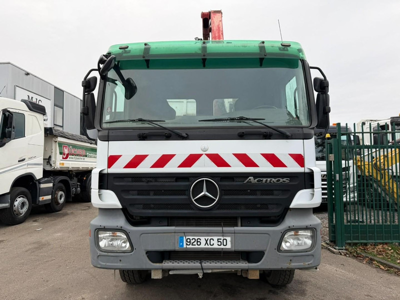 Mercedes-Benz ACTROS 1832 MP2 4x2 2-WAY TIPPER + CRANE - HMF 1063 K 2 - 5/6F - BORDMATIC - EPS 3 PEDALES - BIG AXLE HUB REDUCTION - 356.000km - FR TRUCK - Tipper, Crane truck: picture 2 Mercedes-Benz ACTROS 1832 MP2 4x2 2-WAY TIPPER + CRANE - HMF 1063 K 2 - 5/6F - BORDMATIC - EPS 3 PEDALES - BIG AXLE HUB REDUCTION - 356.000km - FR TRUCK - Tipper, Crane truck: picture 2