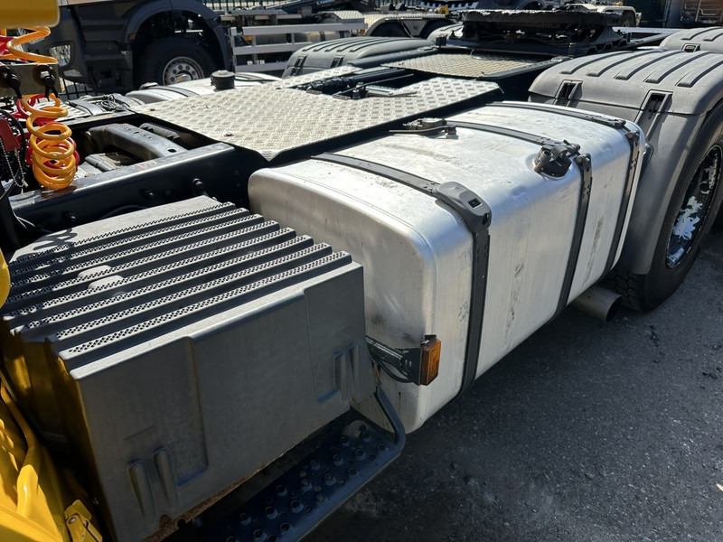 Tractor unit Scania R560 6X4 TRACTOR UNIT - V8 - RETARDER - PTO HYDR - STEEL SPRING / BLATT - BIG AXLES / HUB REDUCTION - BE TRUCK: picture 19