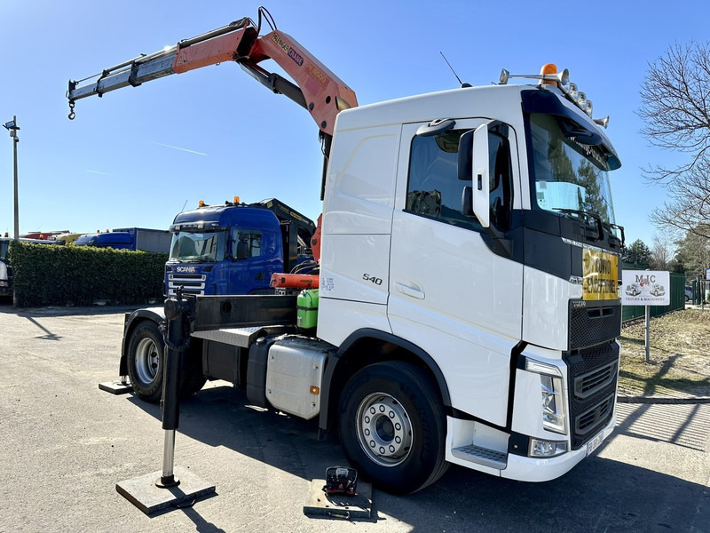Volvo FH 540 ZSM + KRAN PALFINGER PK 18500 + RADIO - *449.000km* - EURO 6 - COC - 4 STABS - Tractor unit: picture 2 Volvo FH 540 ZSM + KRAN PALFINGER PK 18500 + RADIO - *449.000km* - EURO 6 - COC - 4 STABS - Tractor unit: picture 2