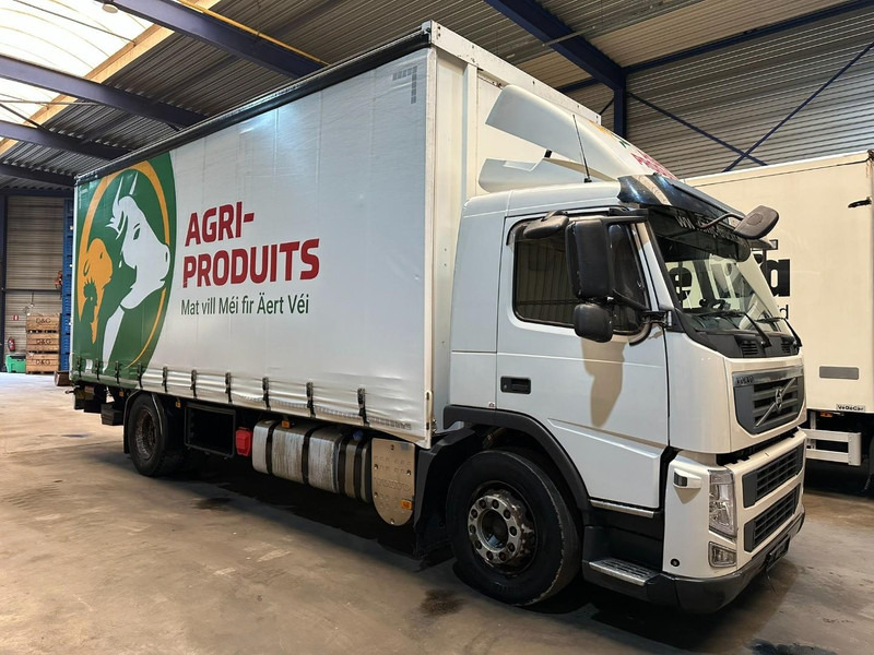 Volvo FM 330 4x2 BOX 7m x 2m48 x 2m75 - 542.000km - EURO 5 - I SHIFT - 19T - A/C - LARGE TAILLIFT - Curtainsider truck: picture 1 Volvo FM 330 4x2 BOX 7m x 2m48 x 2m75 - 542.000km - EURO 5 - I SHIFT - 19T - A/C - LARGE TAILLIFT - Curtainsider truck: picture 1