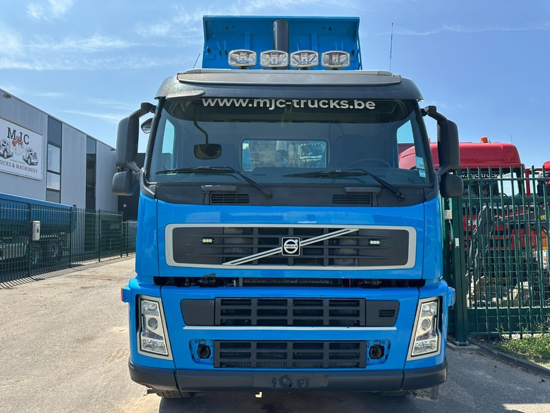 Volvo FM 440 8x4 WAF TIPPER / KIPPER - STEEL SPRING / BLATT - I SHIFT - EURO 4 - BE TRUCK - Tipper: picture 3 Volvo FM 440 8x4 WAF TIPPER / KIPPER - STEEL SPRING / BLATT - I SHIFT - EURO 4 - BE TRUCK - Tipper: picture 3