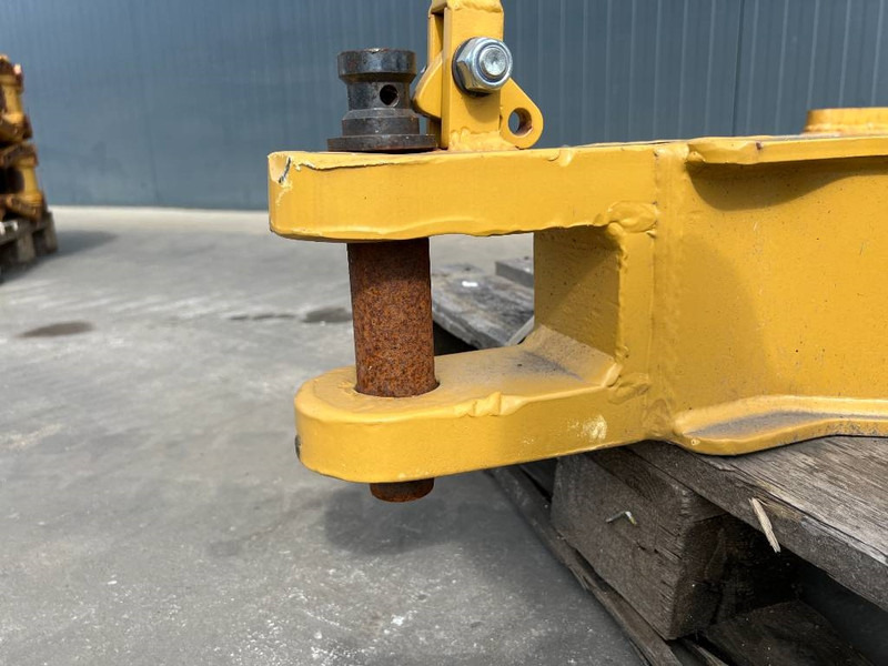 Attachment for Construction machinery Cat D6R / D6T Zugmaul: picture 7