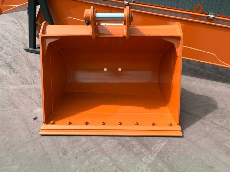 Hitachi ZX200 18m Set Long Reach Equipment - Attachment for Construction machinery: picture 3 Hitachi ZX200 18m Set Long Reach Equipment - Attachment for Construction machinery: picture 3