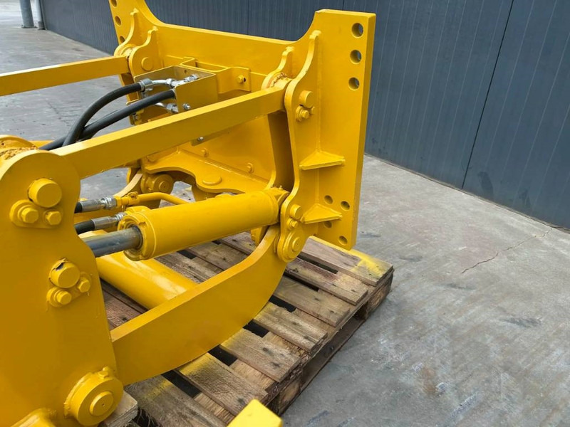 Komatsu D39 - Attachment for Construction machinery: picture 5 Komatsu D39 - Attachment for Construction machinery: picture 5