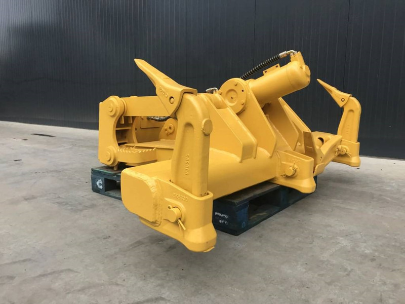 Komatsu D51 - Attachment for Construction machinery: picture 2 Komatsu D51 - Attachment for Construction machinery: picture 2