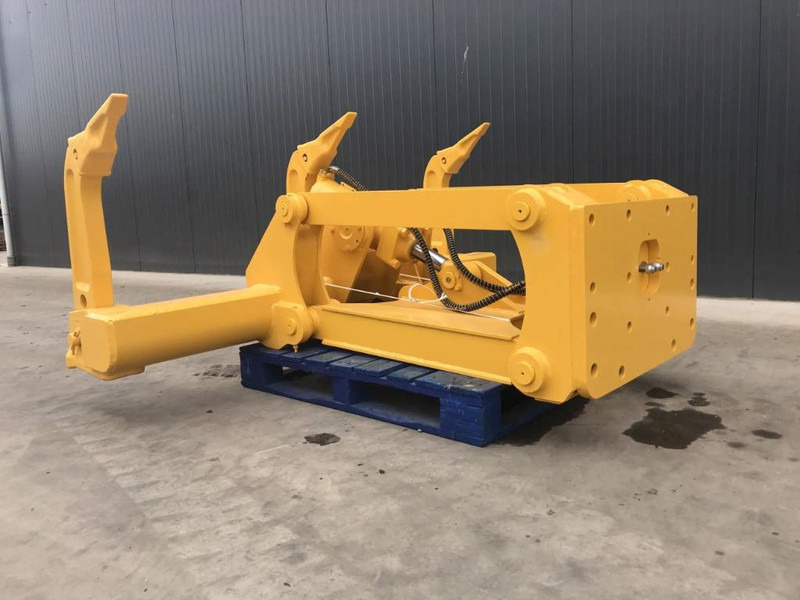 Komatsu D71 - Attachment for Construction machinery: picture 5 Komatsu D71 - Attachment for Construction machinery: picture 5