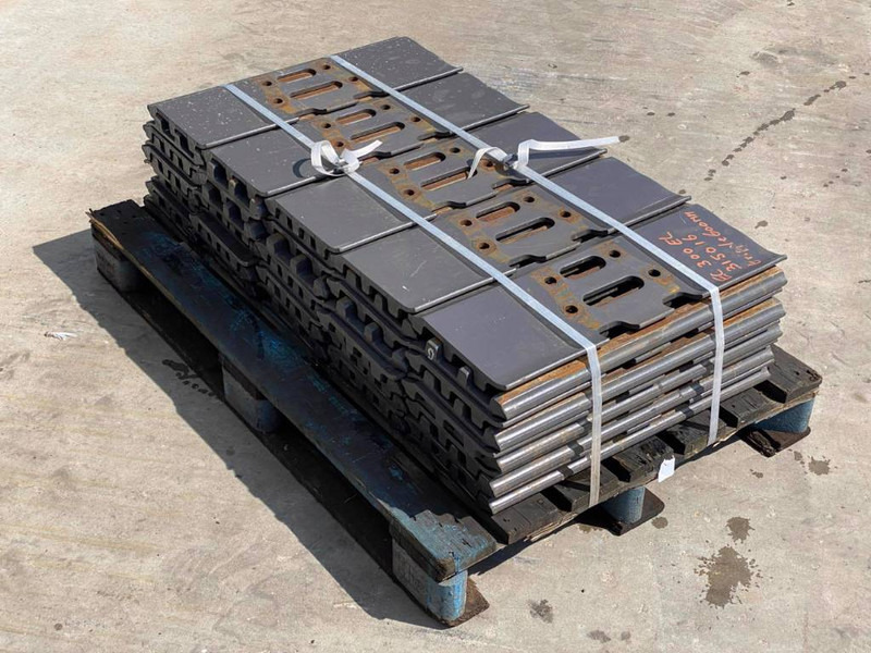 Case CX290 / CX300 Shoes/Pads - Frame/ Chassis for Construction machinery: picture 2 Case CX290 / CX300 Shoes/Pads - Frame/ Chassis for Construction machinery: picture 2