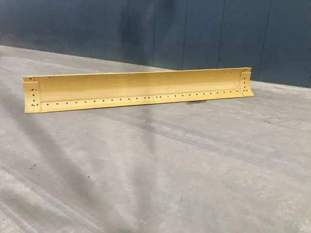 Cat 120M3 Moldboard - Blade for Construction machinery: picture 1 Cat 120M3 Moldboard - Blade for Construction machinery: picture 1