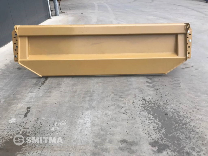 Cat 730C2 - Tail lift for Construction machinery: picture 2 Cat 730C2 - Tail lift for Construction machinery: picture 2