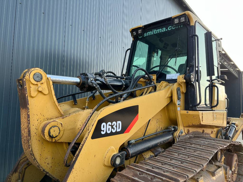 Crawler loader Cat 963D: picture 10