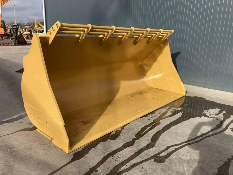 Cat 980M - Bucket for Construction machinery: picture 2 Cat 980M - Bucket for Construction machinery: picture 2
