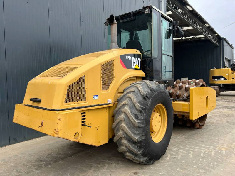 Cat CP74 - Roller: picture 4 Cat CP74 - Roller: picture 4
