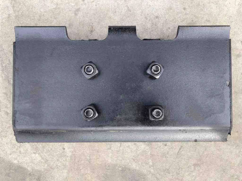 Dynapac Rubber Asphalt Pads - Frame/ Chassis for Construction machinery: picture 1 Dynapac Rubber Asphalt Pads - Frame/ Chassis for Construction machinery: picture 1