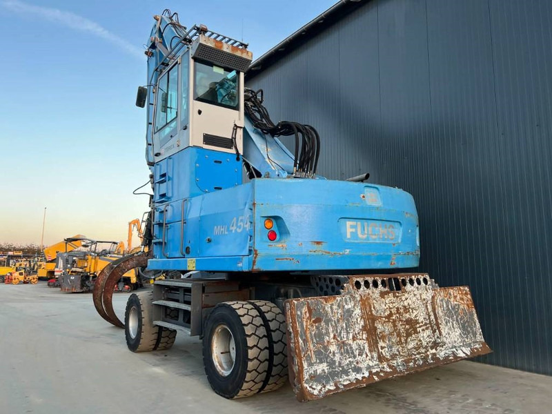 Fuchs MHL454 - Waste/ Industry handler: picture 2 Fuchs MHL454 - Waste/ Industry handler: picture 2