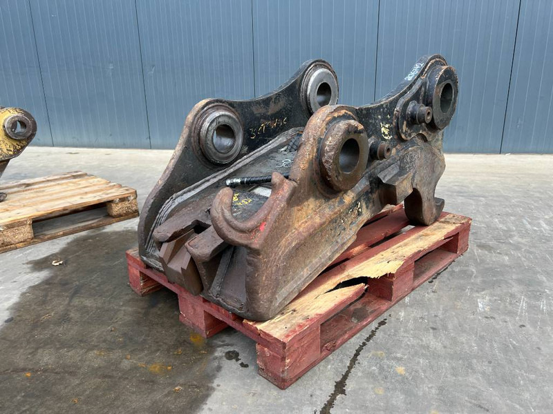 KLEPP MEK KM 3 / VOLVO S3 - 349E / 352F - Quick coupler for Construction machinery: picture 1 KLEPP MEK KM 3 / VOLVO S3 - 349E / 352F - Quick coupler for Construction machinery: picture 1