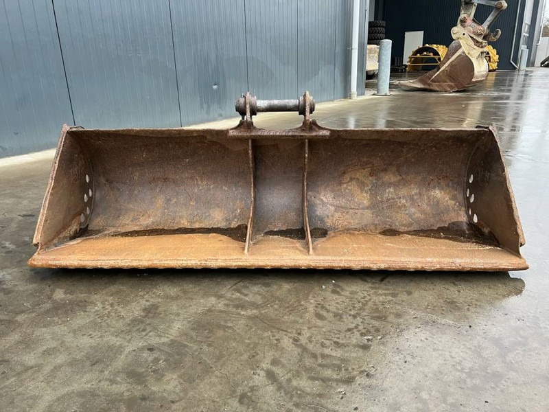 Miller Geith Caterpillar 305 / 306 - Bucket for Construction machinery: picture 2 Miller Geith Caterpillar 305 / 306 - Bucket for Construction machinery: picture 2