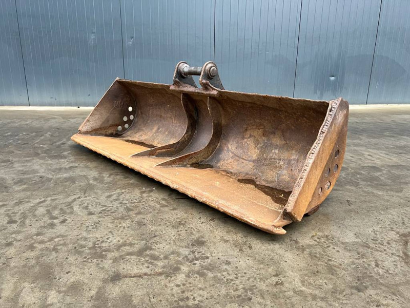 Miller Geith Caterpillar 305 / 306 - Bucket for Construction machinery: picture 1 Miller Geith Caterpillar 305 / 306 - Bucket for Construction machinery: picture 1