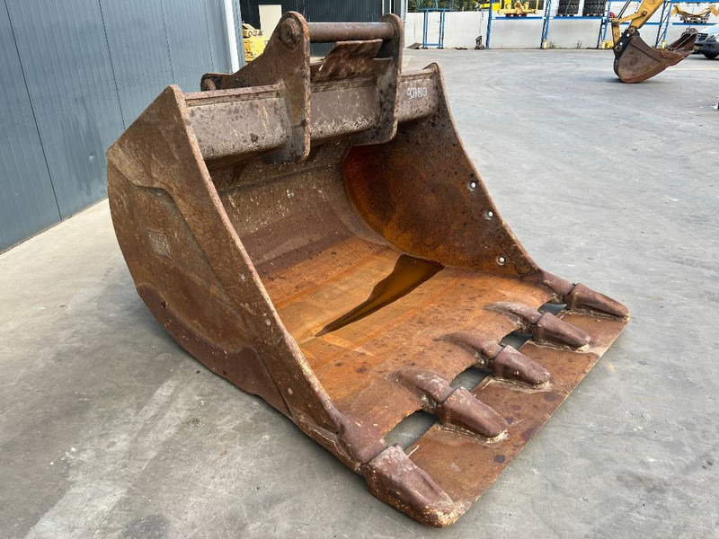 OilQuick OQ80 - Bucket for Construction machinery: picture 3 OilQuick OQ80 - Bucket for Construction machinery: picture 3