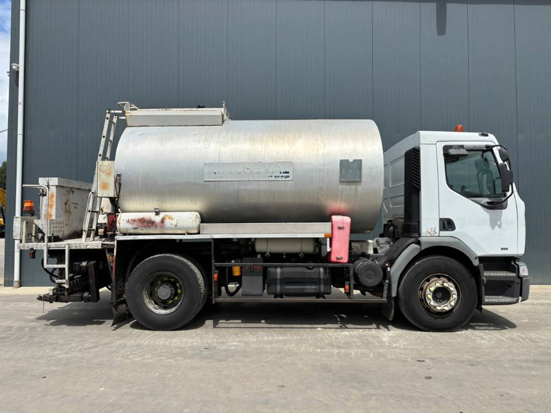 Renault Rincheval 9.000 Liter - Asphalt distributor: picture 4 Renault Rincheval 9.000 Liter - Asphalt distributor: picture 4