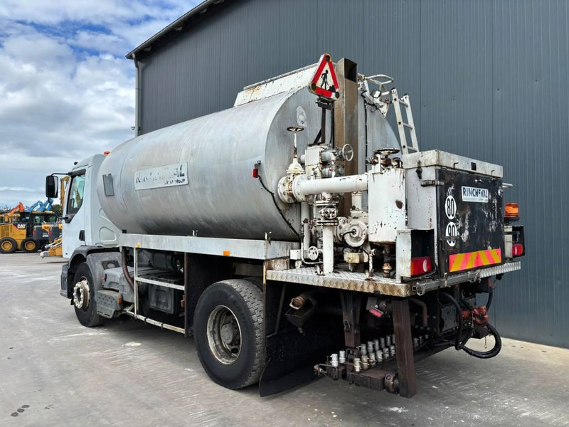 Renault Rincheval - 9.000 Liter - Asphalt distributor: picture 2 Renault Rincheval - 9.000 Liter - Asphalt distributor: picture 2