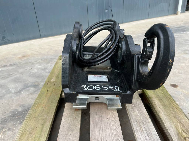 SW035 312D / 312E / 313F / 314D / 314F / 315F - Quick coupler for Construction machinery: picture 2 SW035 312D / 312E / 313F / 314D / 314F / 315F - Quick coupler for Construction machinery: picture 2