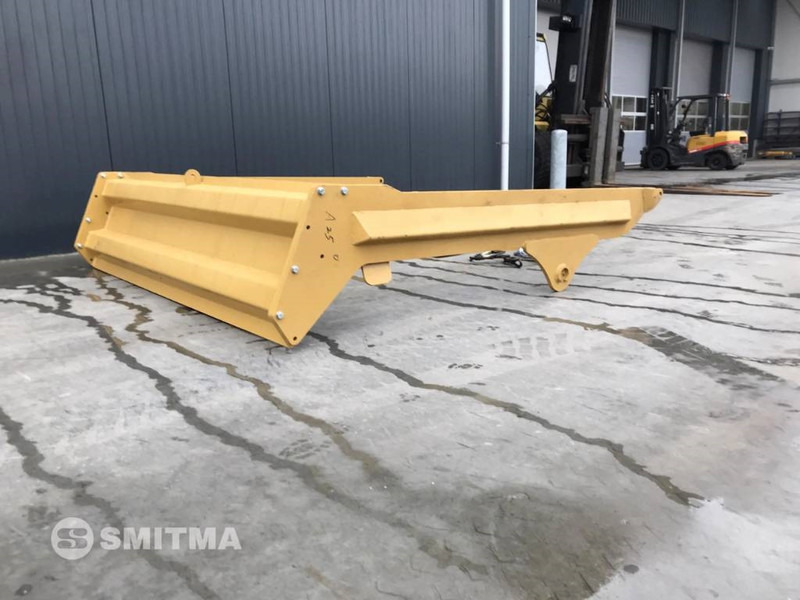 Volvo A25D - Tail lift for Construction machinery: picture 4 Volvo A25D - Tail lift for Construction machinery: picture 4