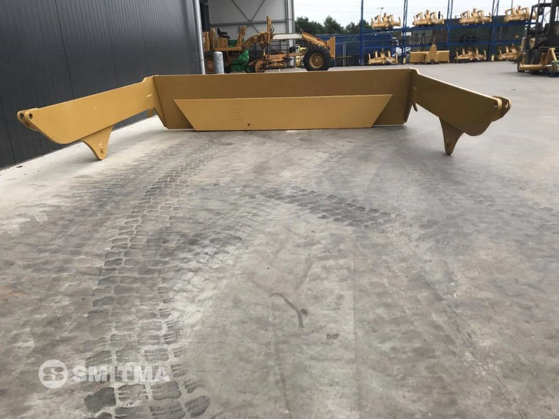 Volvo A30F - Tail lift for Construction machinery: picture 5 Volvo A30F - Tail lift for Construction machinery: picture 5