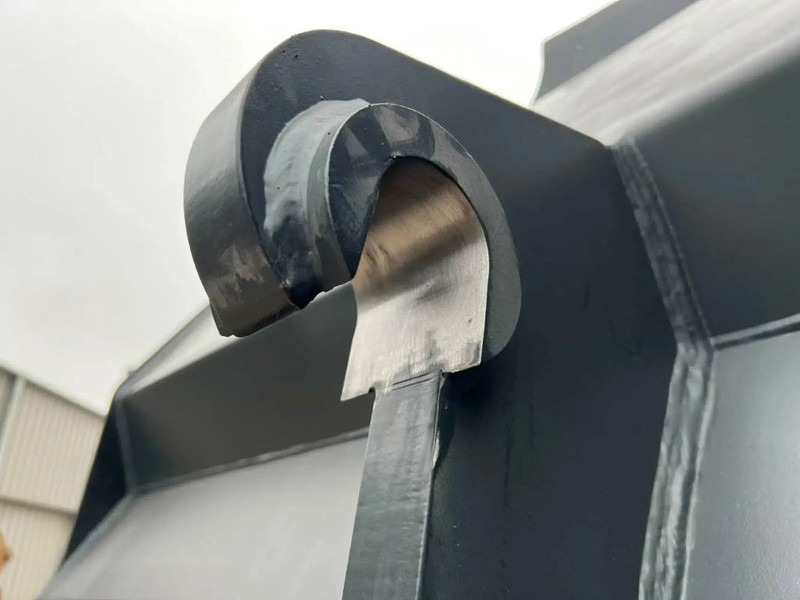 Volvo ISO / Lundberg - Volvo L120F - Bucket for Construction machinery: picture 4 Volvo ISO / Lundberg - Volvo L120F - Bucket for Construction machinery: picture 4