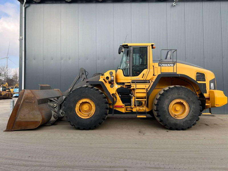 Volvo L 220 H - Wheel loader: picture 5 Volvo L 220 H - Wheel loader: picture 5
