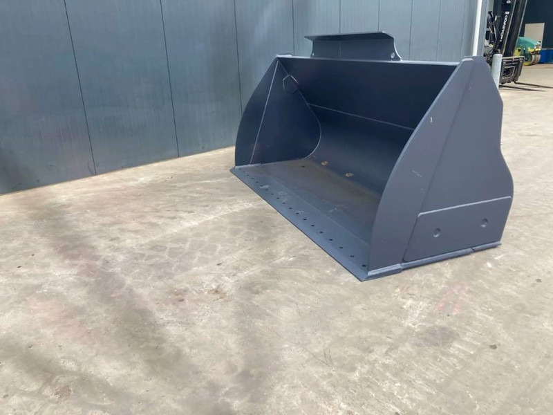 Volvo L110F - Bucket for Construction machinery: picture 5 Volvo L110F - Bucket for Construction machinery: picture 5