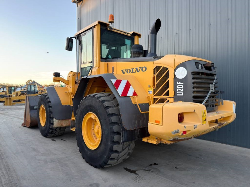 Volvo L120F - Wheel loader: picture 3 Volvo L120F - Wheel loader: picture 3